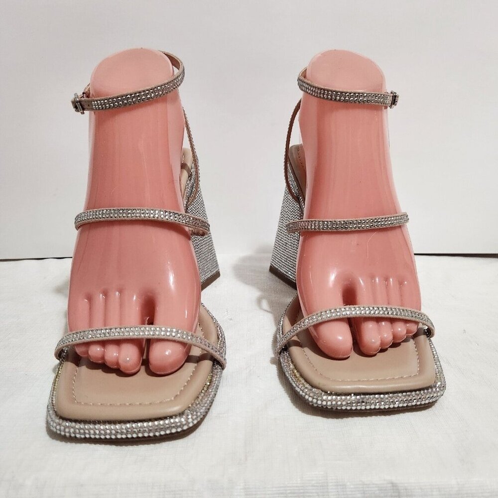 Steve Madden Size 8.5 M  Womens Embellished  Square Toe Heels Sandals Shoes 37